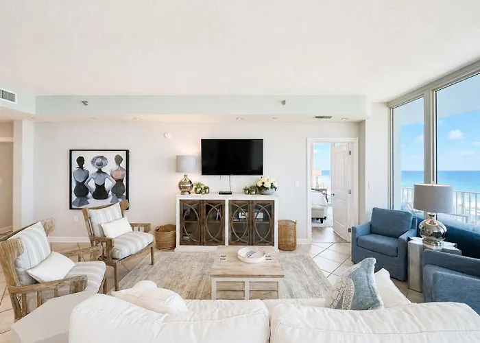Luxury Lagoon Getaway Corner Unit Amazing View Holiday home
