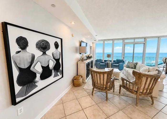 Luxury Lagoon Getaway Corner Unit Amazing View