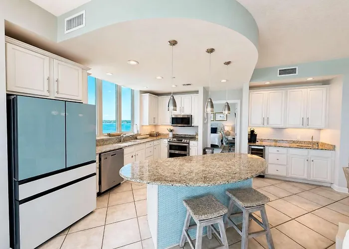Luxury Lagoon Getaway Corner Unit Amazing View Holiday home Gulf Shores