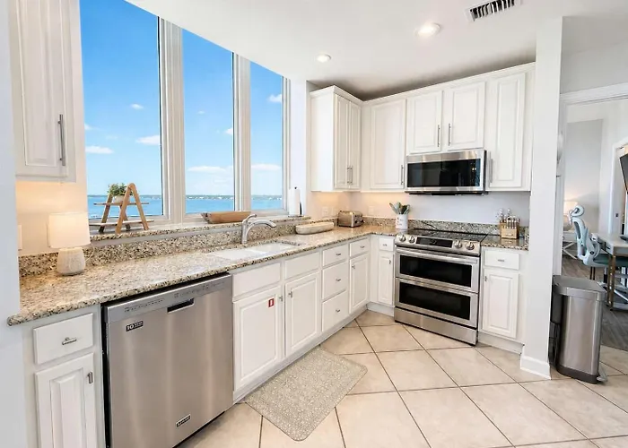 Holiday home Luxury Lagoon Getaway Corner Unit Amazing View Gulf Shores