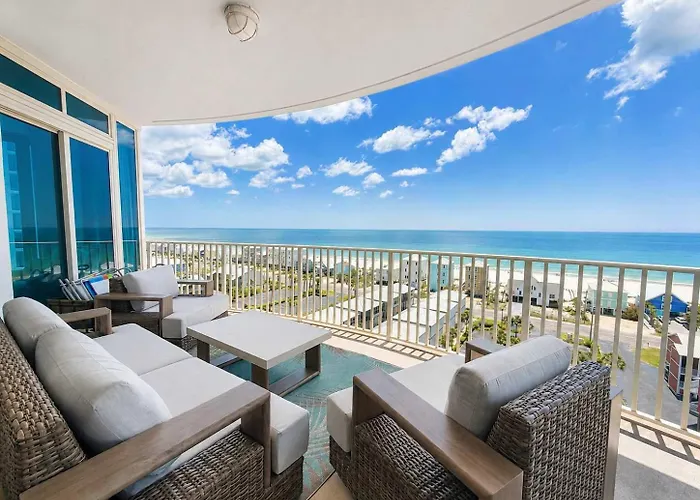 Holiday home Luxury Lagoon Getaway Corner Unit Amazing View